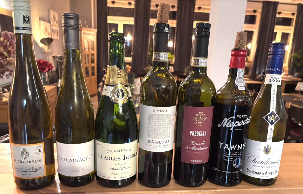 Weinauswahl zum Trüffelmenü