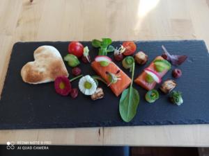geräucherter Lachs, Wasabi Teriyakisauce